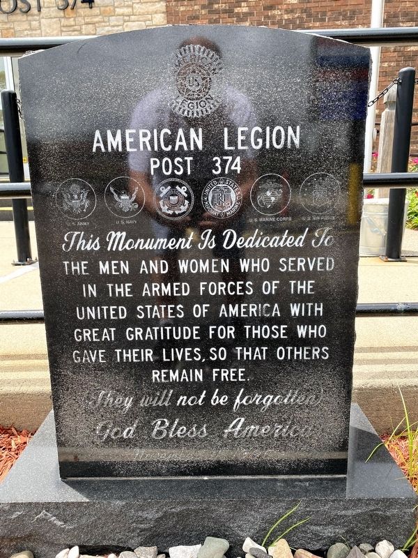 American Legion Post 374 Veterans Memorial image. Click for full size.