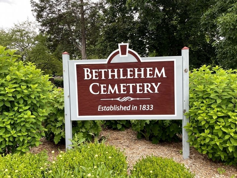 Bethlehem Cemetery Entrance image. Click for full size.