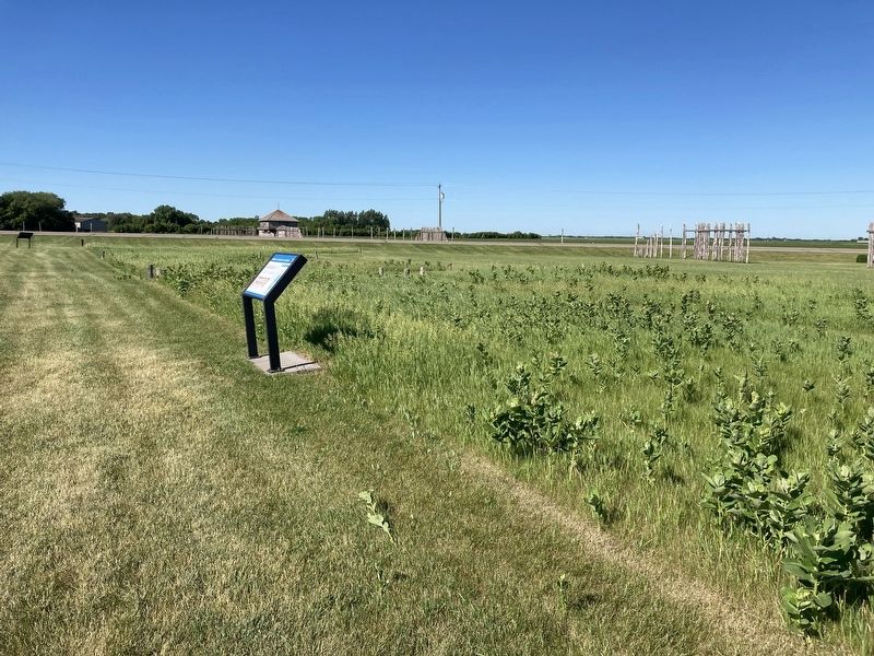 Hospital/Lieutenant�s Quarters Marker and Site image. Click for full size.