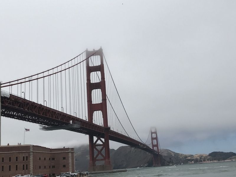 The Golden Gate Bridge image. Click for full size.
