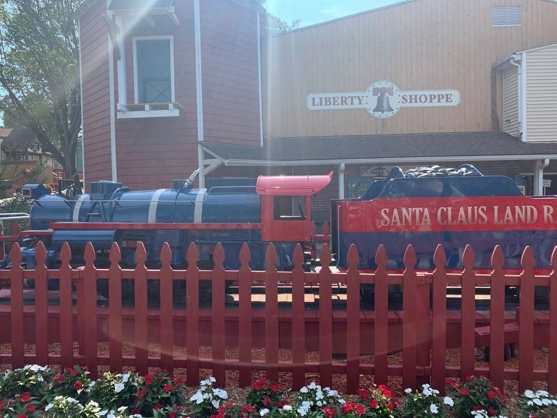 Santa Claus Land Railroad Train image. Click for full size.
