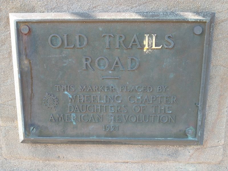 Old Trails Road Marker image. Click for full size.