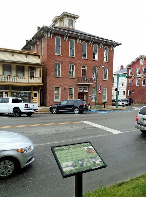McCracken Building and Marker image. Click for full size.