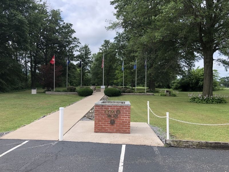 Veterans Memorial image. Click for full size.