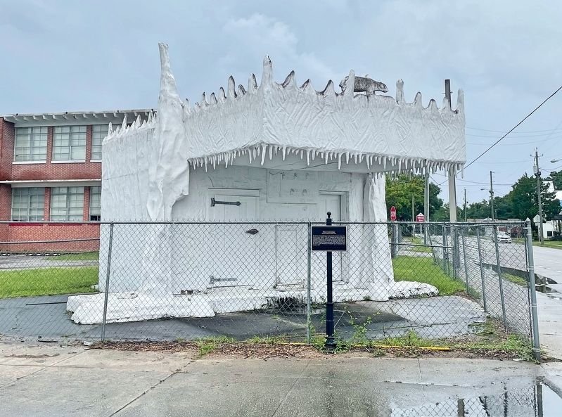 Historic Crystal Icehouse and Marker image. Click for full size.