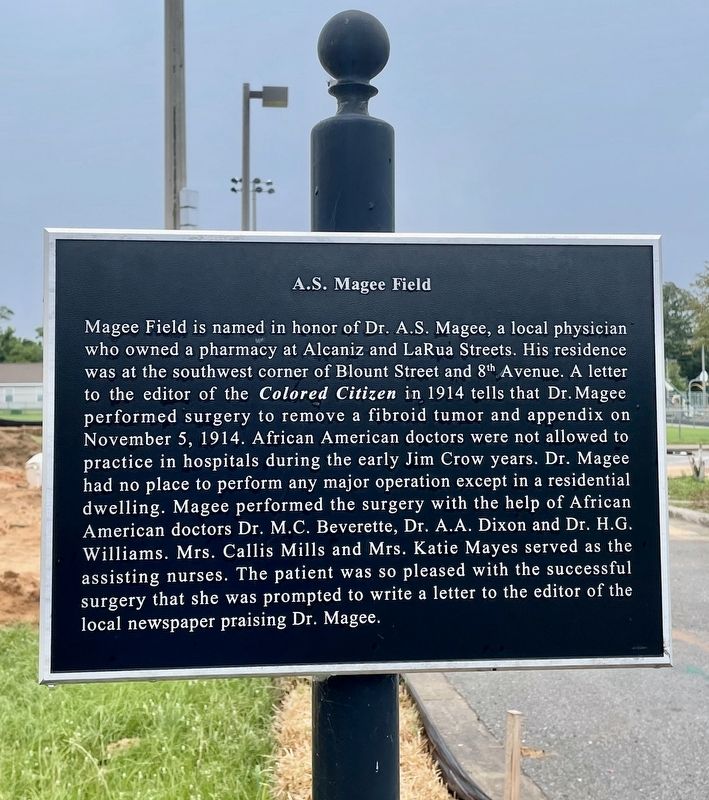 A.S. Magee Field Marker image. Click for full size.
