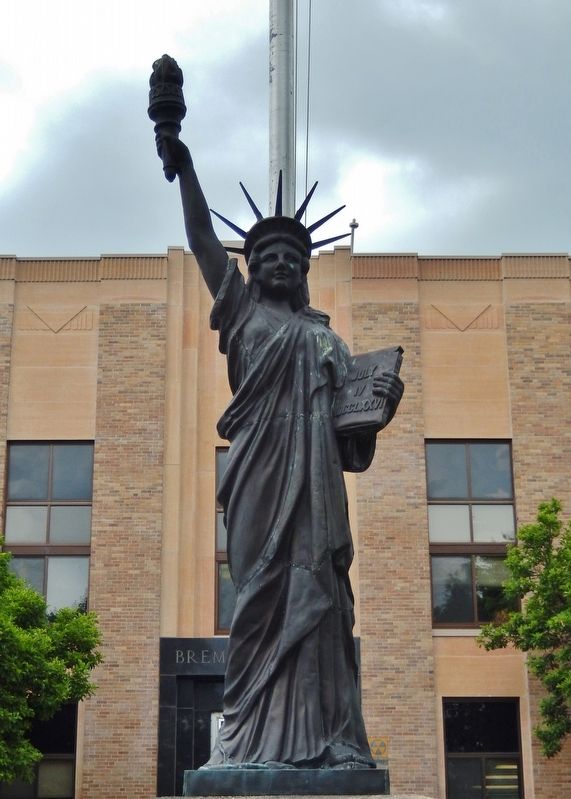 Replica of the Statue of Liberty. Click for full size. Replica of the Statue of Liberty image. Click for full size.