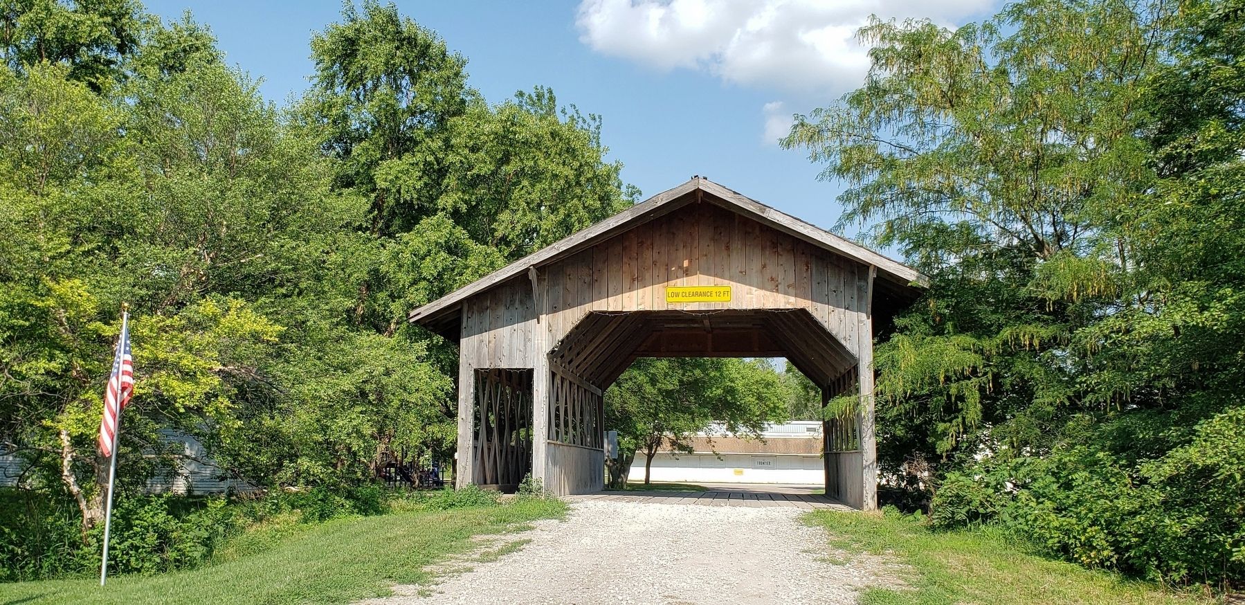 Duane Carman Memorial Bridge image. Click for full size.