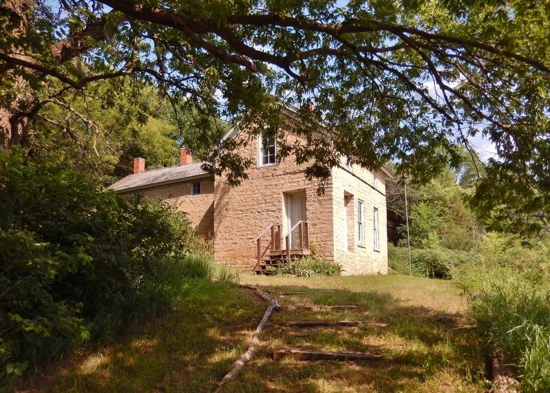 Smith Limestone House. Click for full size. Smith Limestone House image. Click for full size.