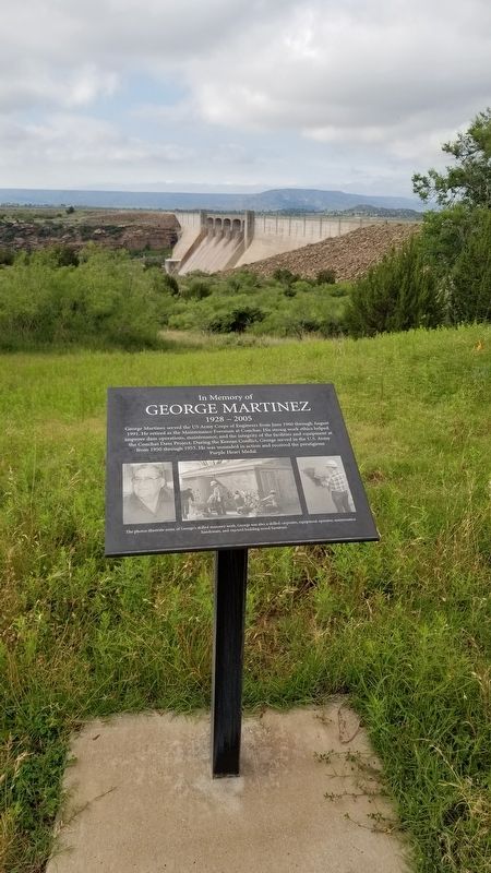 The George Martinez Marker and the Conchas Dam image. Click for full size.