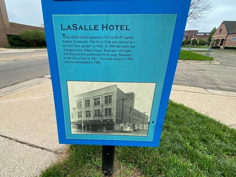 LaSalle Hotel Marker image. Click for full size.