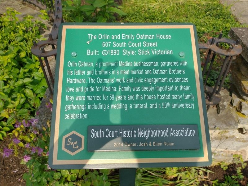 The Orlin and Emily Oatman House Marker image. Click for full size.