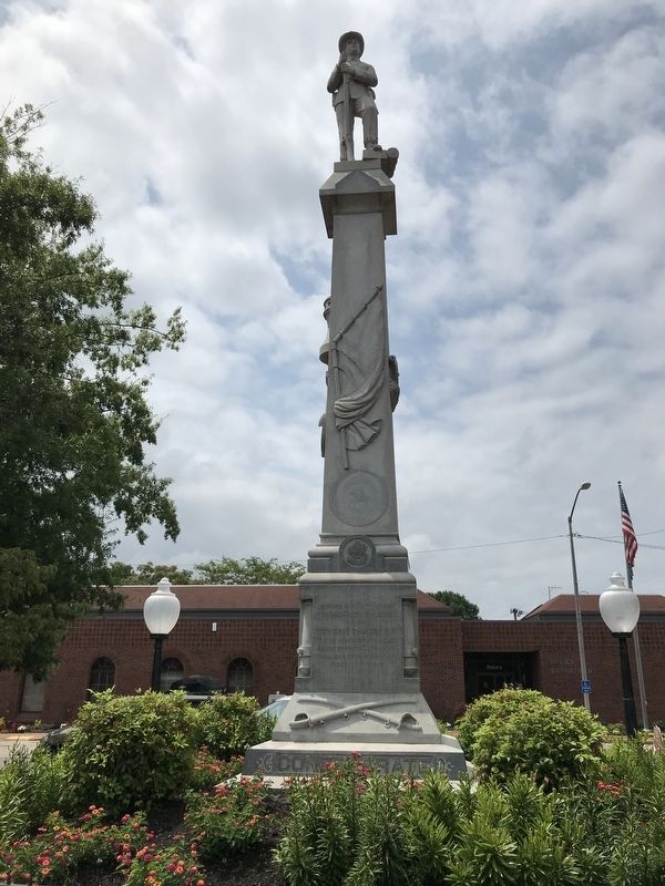 Mount Pleasant Confederate Memorial image. Click for full size.