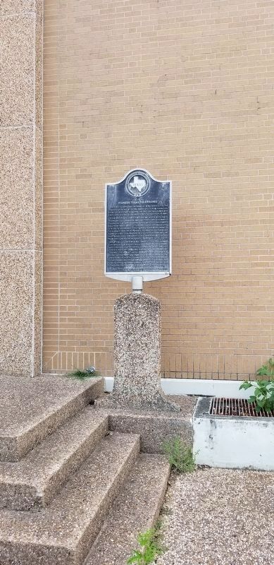 Pioneer Texas Telephones Marker. Click for full size. Pioneer Texas Telephones Marker image. Click for full size.