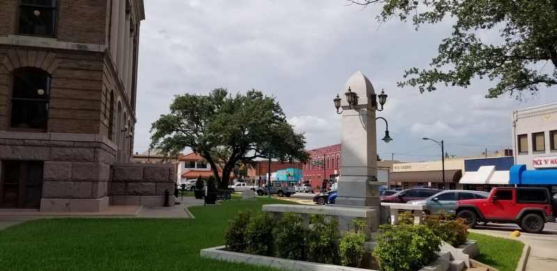 The view of the Johnson County Confederate Memorial from the sidewalk image. Click for full size.