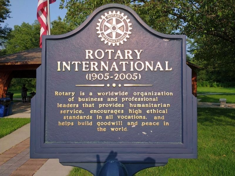 Rotary International (1905-2005) side of the marker image. Click for full size.