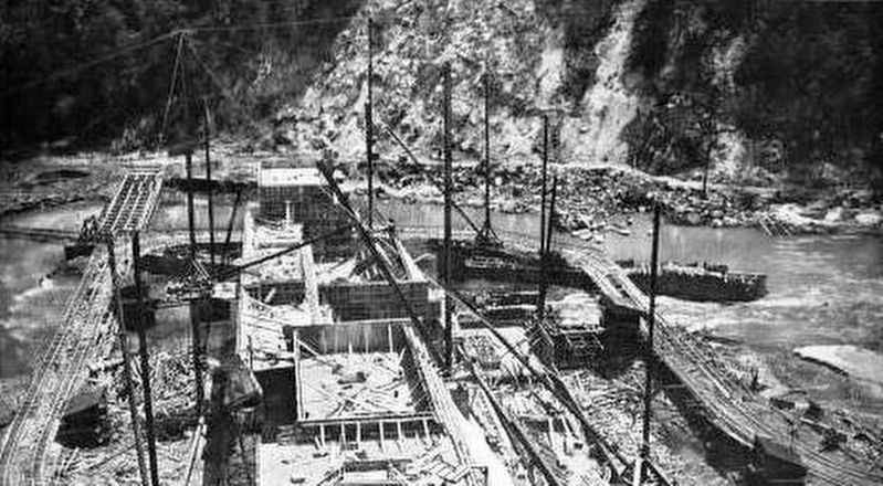 Ocoee Dam #1 under construction image. Click for full size.