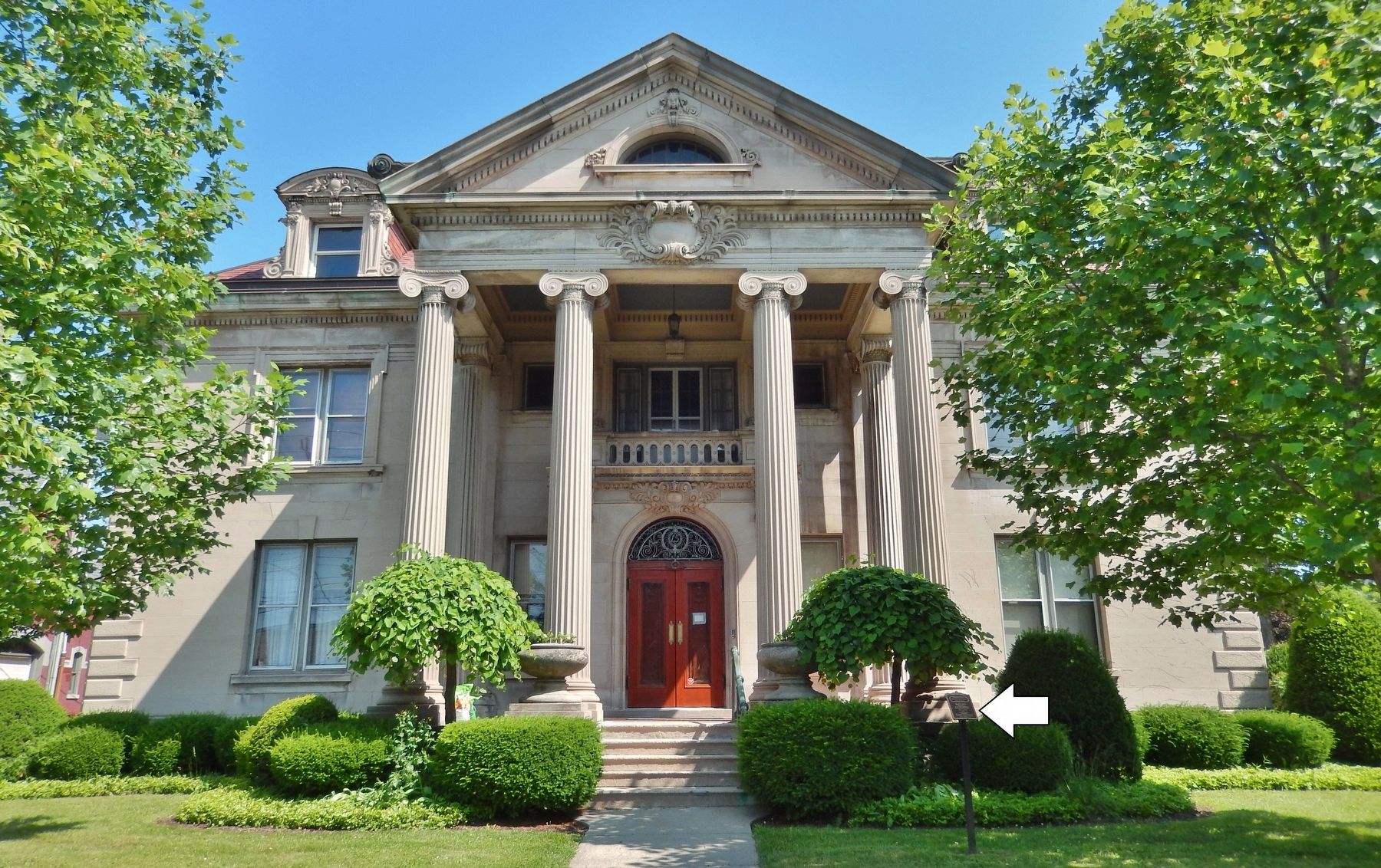 Ahrens Mansion (<i>front/south elevation</i>) image. Click for full size.