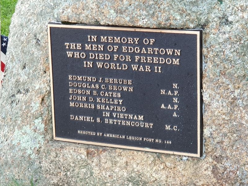 Edgartown World War II and Vietnam Memorial image. Click for full size.