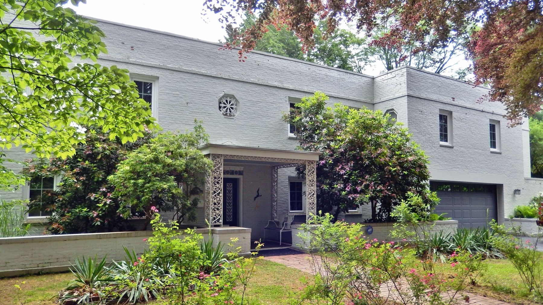 J. Russell Rogerson House (<i>northwest elevation</i>) image. Click for full size.