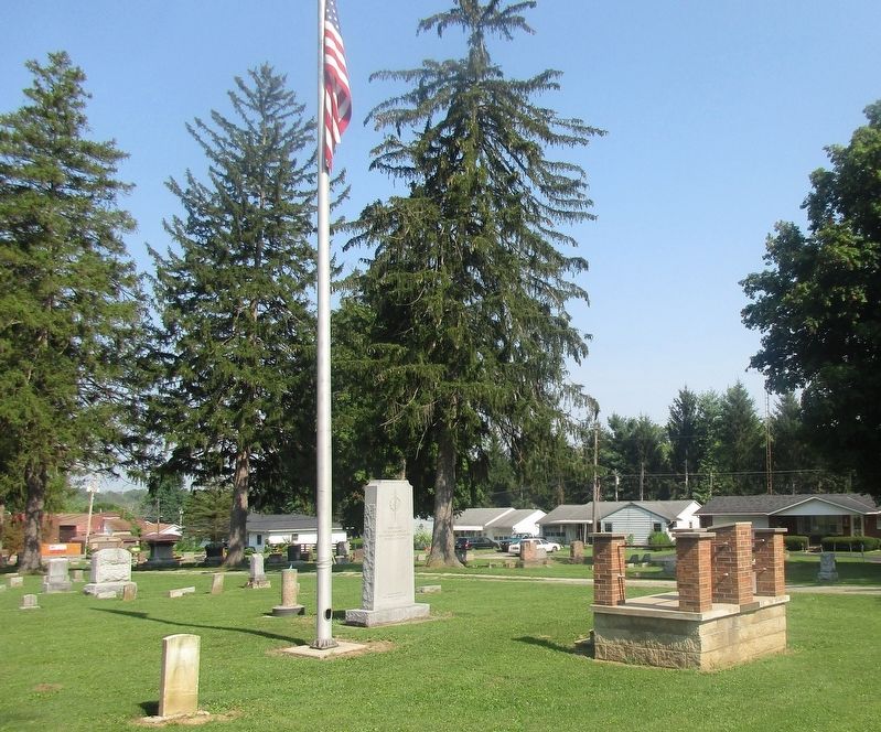 New Paris Veterans Memorial image. Click for full size.