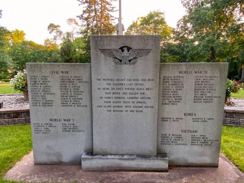 Oakwood Cemetery Veterans Memorial image. Click for full size.