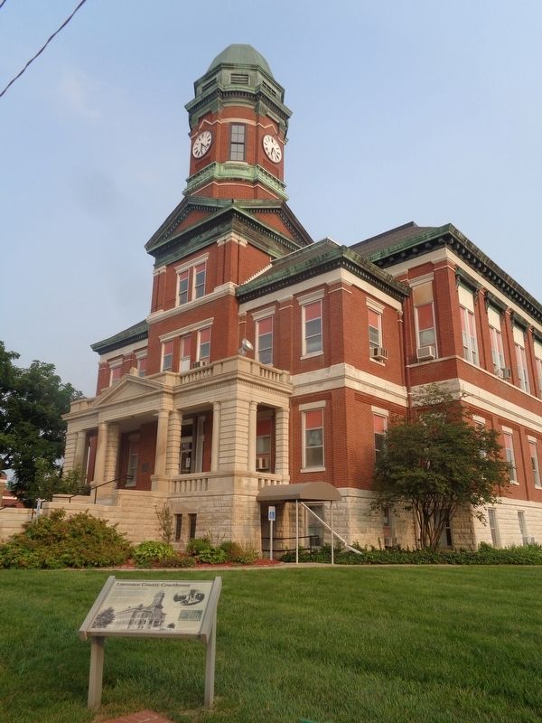 Lawrence County Courthouse Marker image. Click for full size.