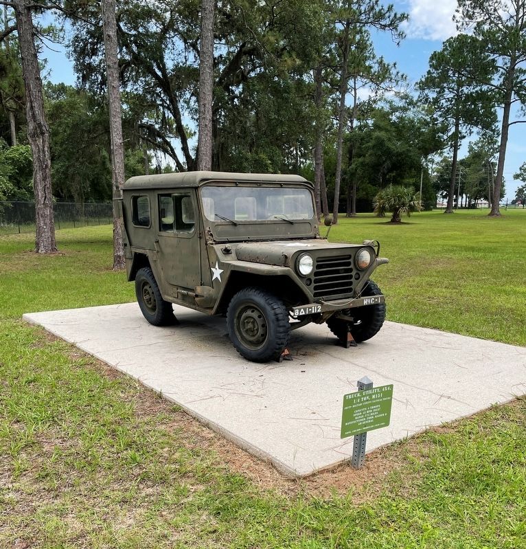 Truck, Utility, 4x4, Marker. Click for full size. Truck, Utility, 4x4, Marker image. Click for full size.