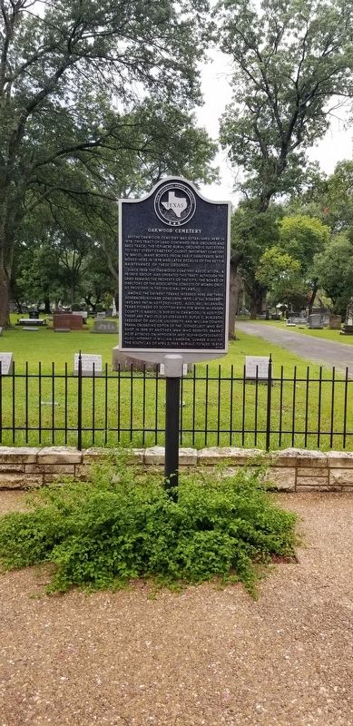 Oakwood Cemetery Marker image. Click for full size.