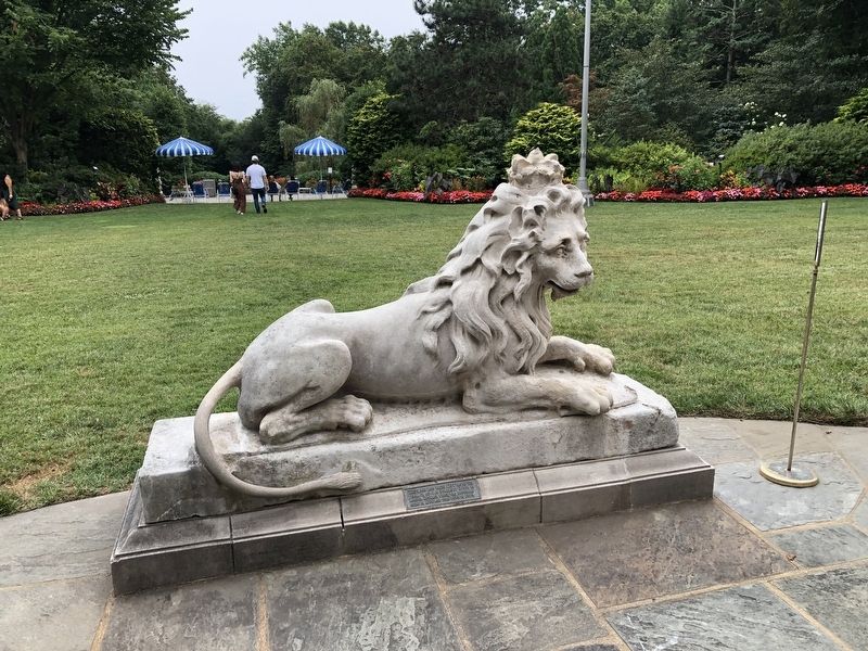 The Stone Lion image. Click for full size.