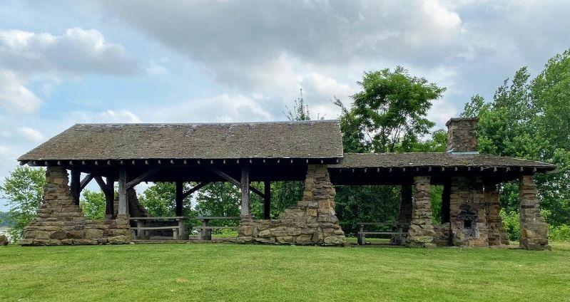 Picnic Shelter at Lincoln Ferry Park image. Click for full size.