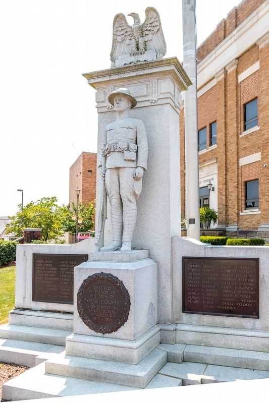 Wayne County World War Memorial image. Click for full size.