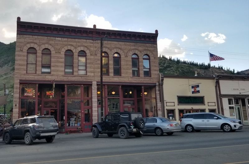The 1323 Greene building and Marker is the building on the left image. Click for full size.