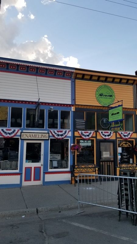 The 1249 Greene Marker is located in the middle of the building. Click for full size. The 1249 Greene Marker is located in the middle of the building image. Click for full size.