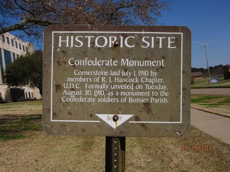 Confederate Monument Marker. Click for full size. Confederate Monument Marker image. Click for full size.