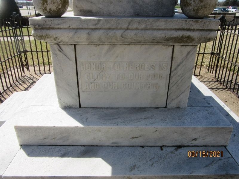 Confederate Monument (East) image. Click for full size.