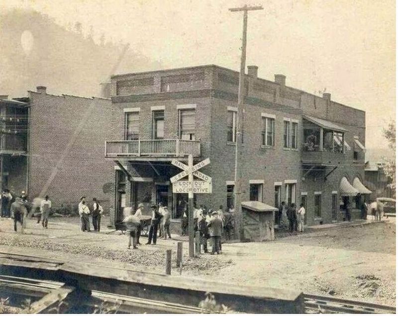 View of the Post Office in that Era image. Click for full size.