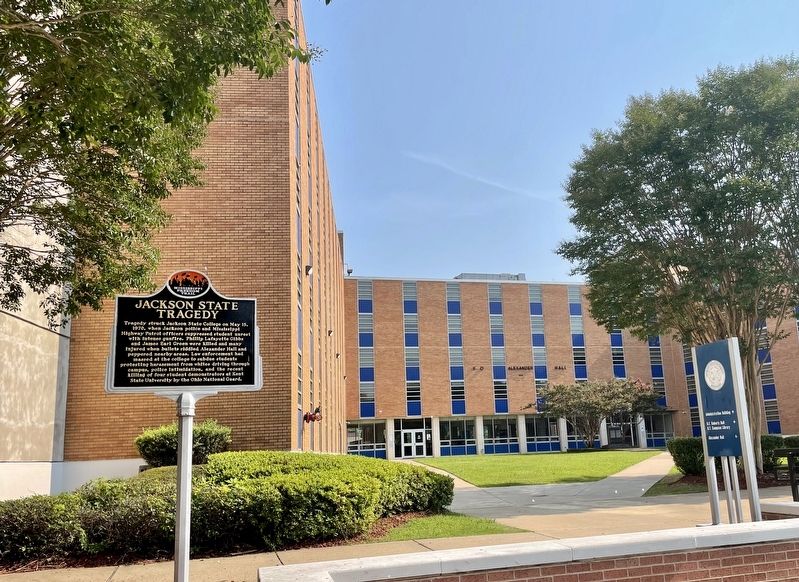 Jackson State Tragedy Marker in front of the Alexander Residence Hall. image. Click for full size.