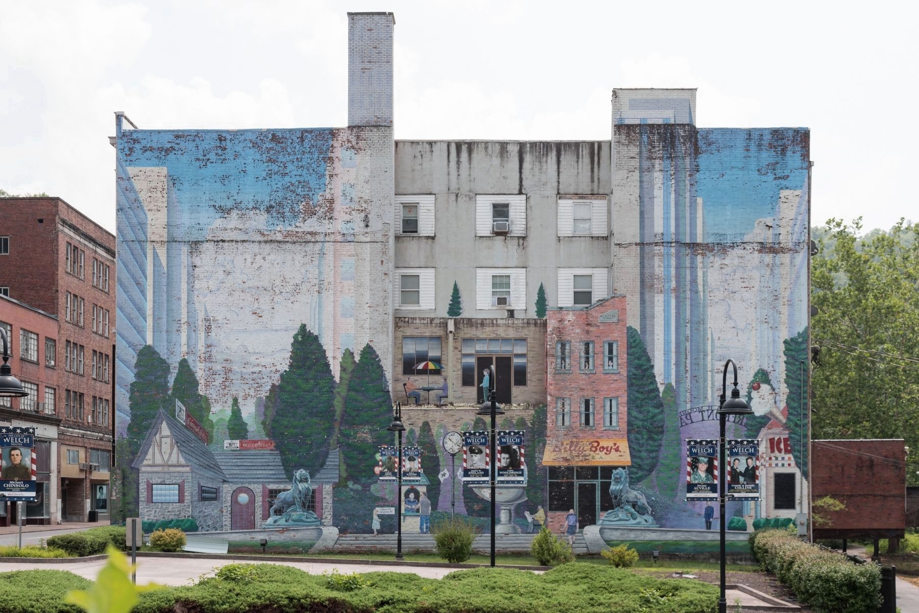 Marthan H. Moore Riverfront Park Mural image. Click for full size.