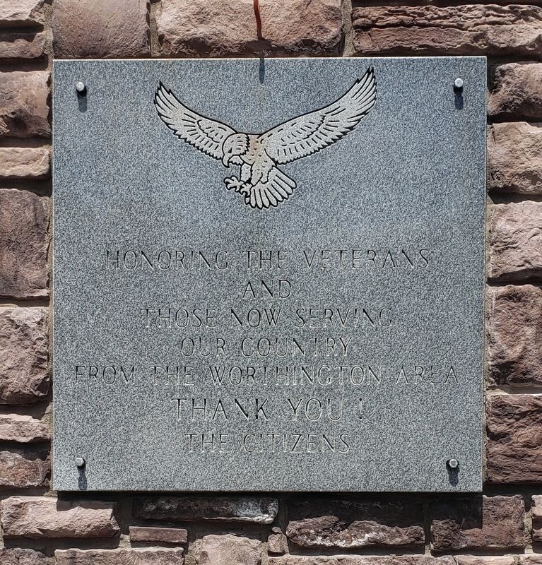 Veterans Memorial Central Plaque image. Click for full size.