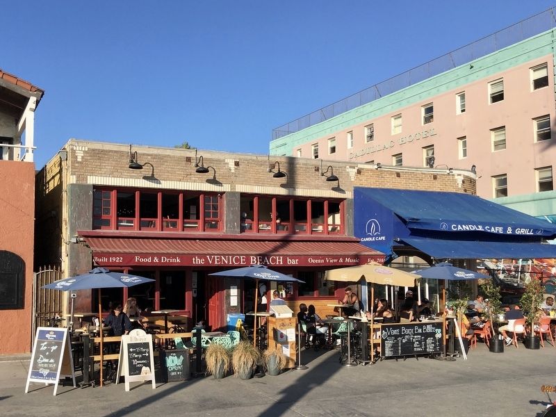 Venice West Cafe Building. Click for full size. Venice West Cafe Building image. Click for full size.