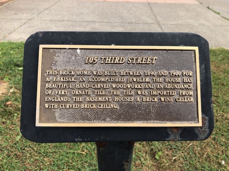 105 Third Street Marker image. Click for full size.