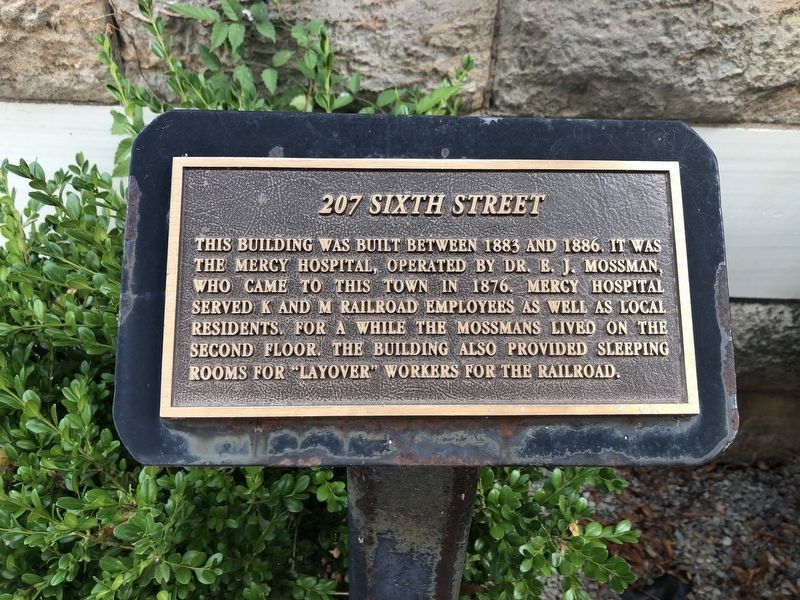 207 Sixth Street Marker image. Click for full size.