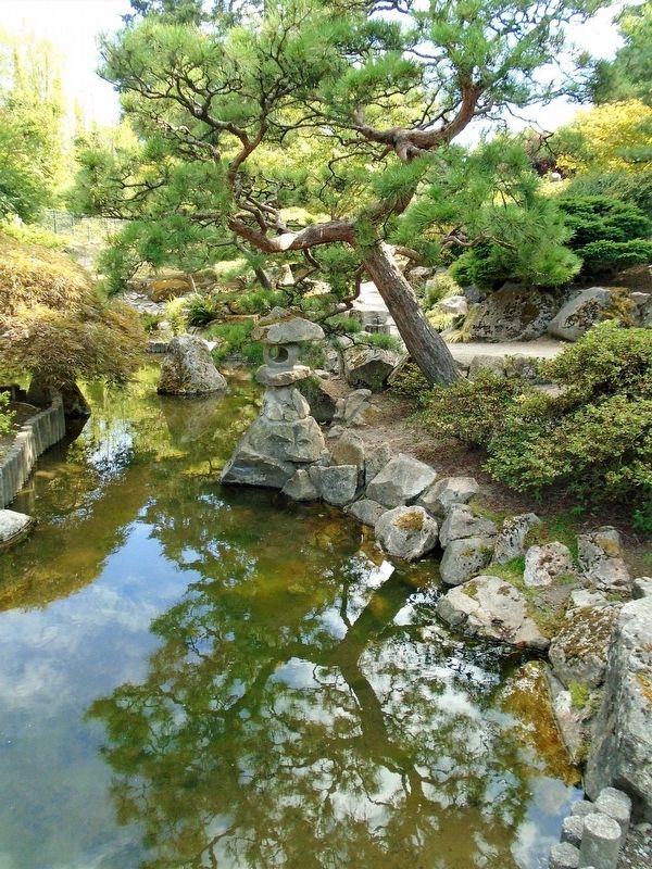 Seike Japanese Garden image. Click for full size.