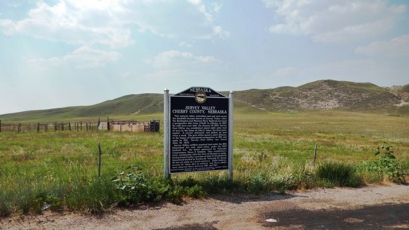 Survey Valley Marker image. Click for full size.