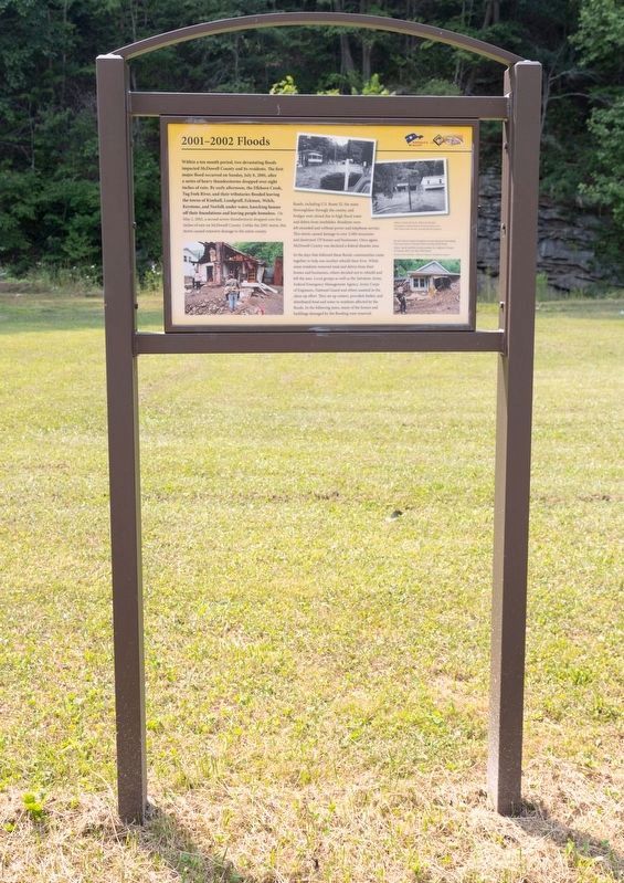 2001 2002 Floods Marker. Click for full size. 2001 2002 Floods Marker image. Click for full size.