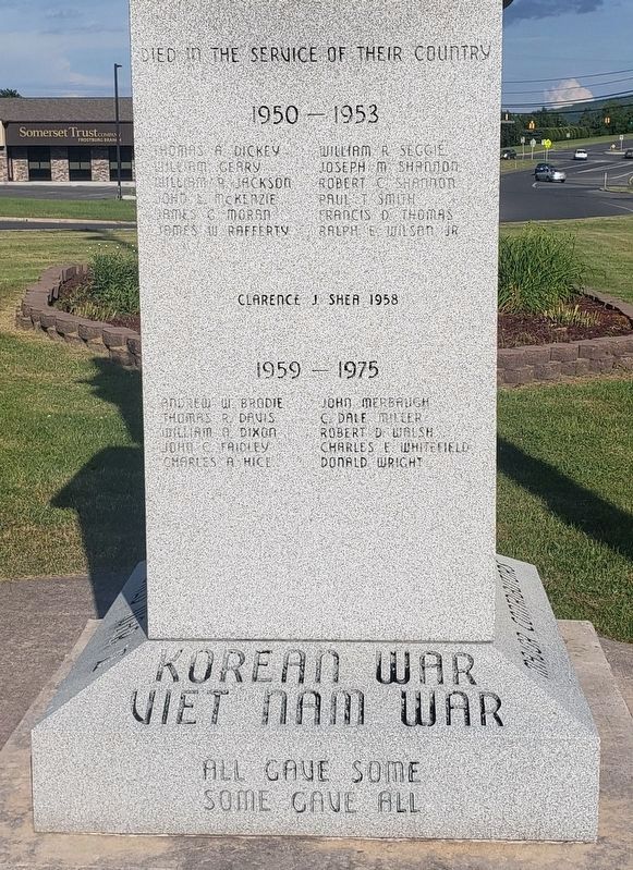Veterans Memorial image. Click for full size.