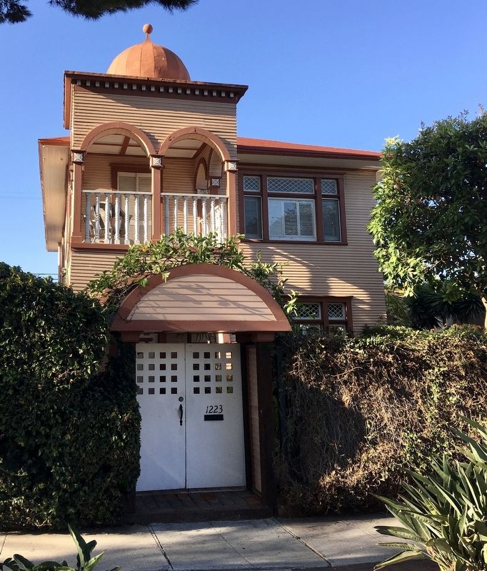 Venice of America House. Click for full size. Venice of America House image. Click for full size.