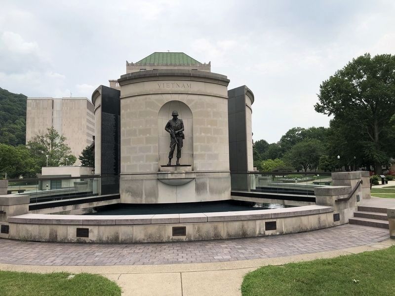 West Virginia Veterans Memorial. Click for full size. West Virginia Veterans Memorial image. Click for full size.
