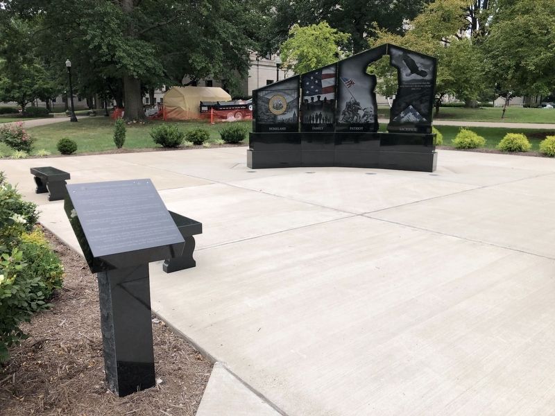 Gold Star Families Memorial Monument image. Click for full size.